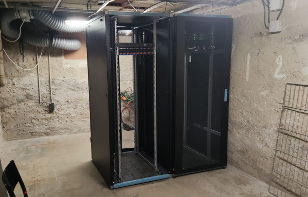 cave-salle-serveur.jpg